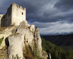 Photo by <a href="https://unsplash.com/@modry_dinosaurus?utm_source=unsplash&utm_medium=referral&utm_content=creditCopyText">Frantisek Duris</a> on <a href="https://unsplash.com/s/photos/berlinka%2C-gallery-caf%C3%A9-%26-bistro%2C-slovakia?utm_source=unsplash&utm_medium=referral&utm_content=creditCopyText">Unsplash</a>